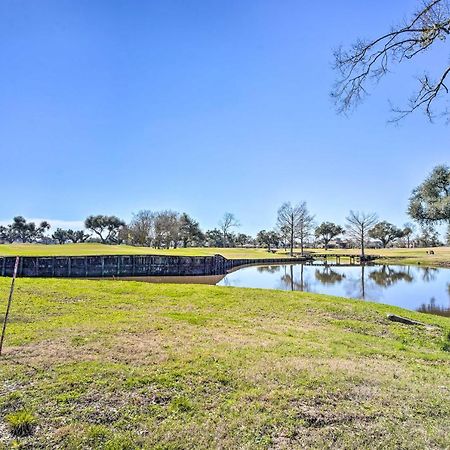 Cozy Lake Charles Studio With Golf Course Views Apartment Exterior photo