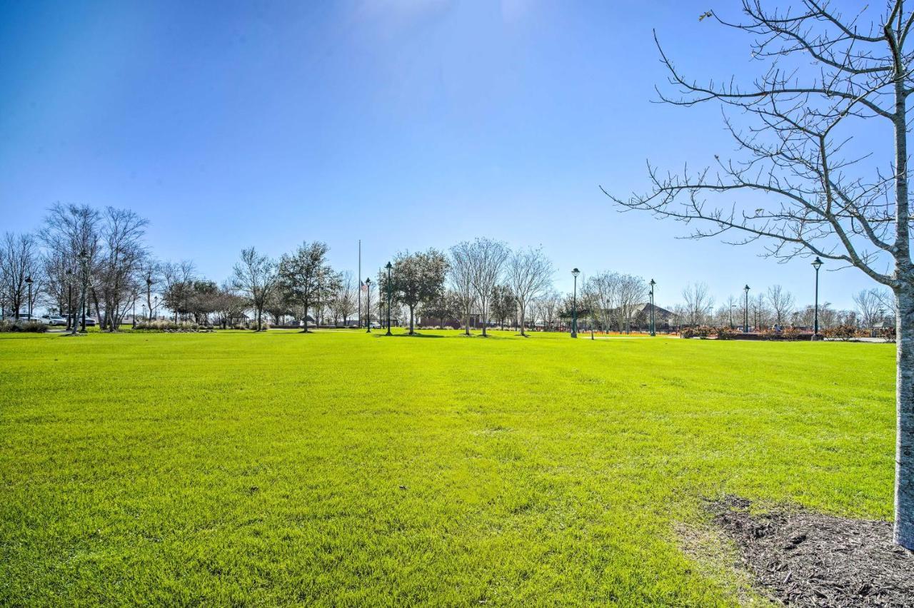 Cozy Lake Charles Studio With Golf Course Views Apartment Exterior photo